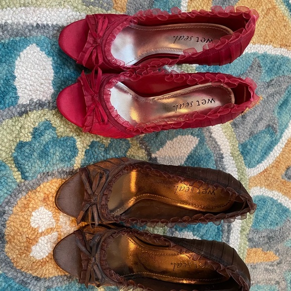 Ruffle chocolate brown heel ! - Picture 14 of 14